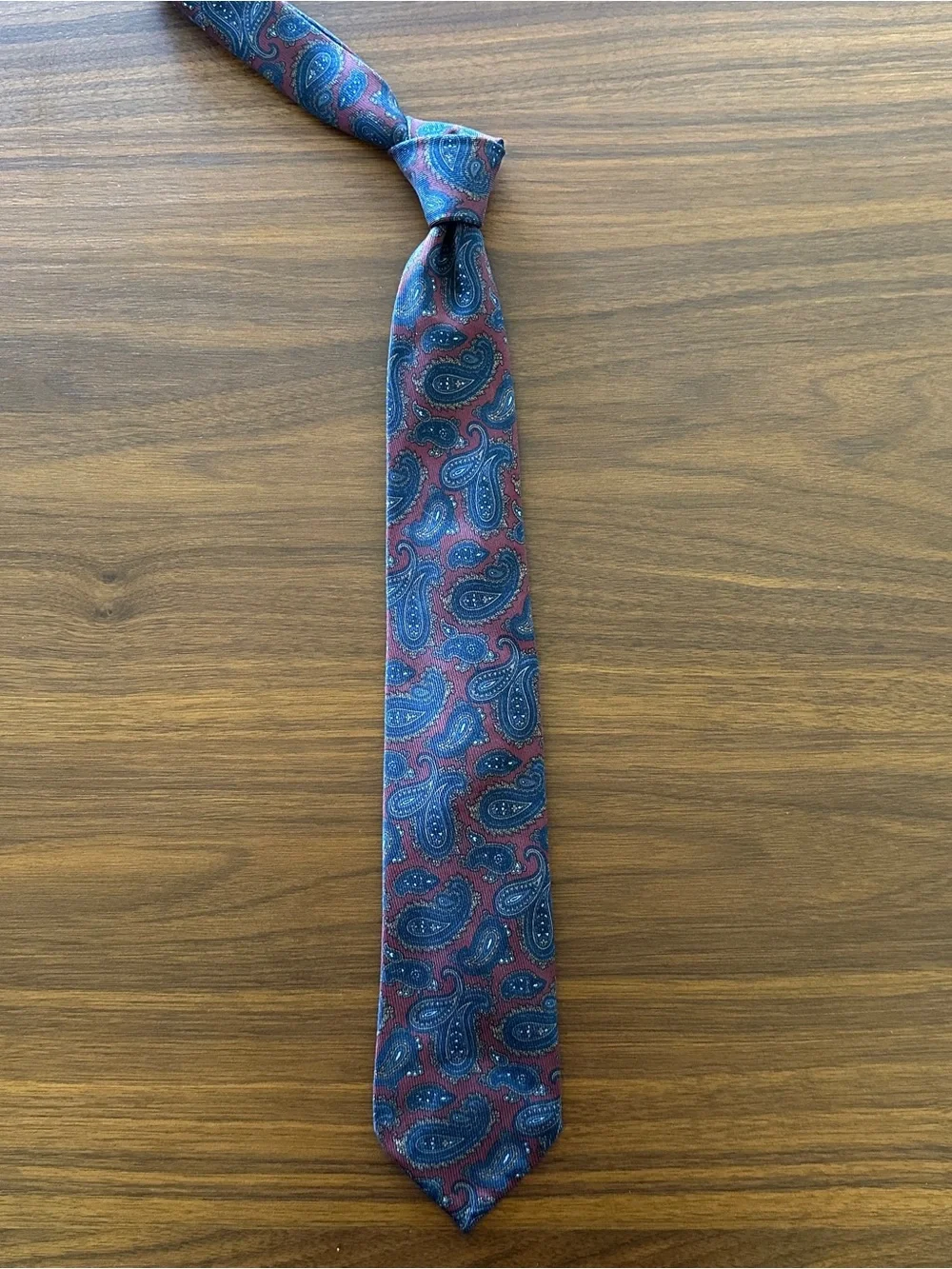Robert Talbott Seven Fold Paisley Tie in Burgundy and Navy